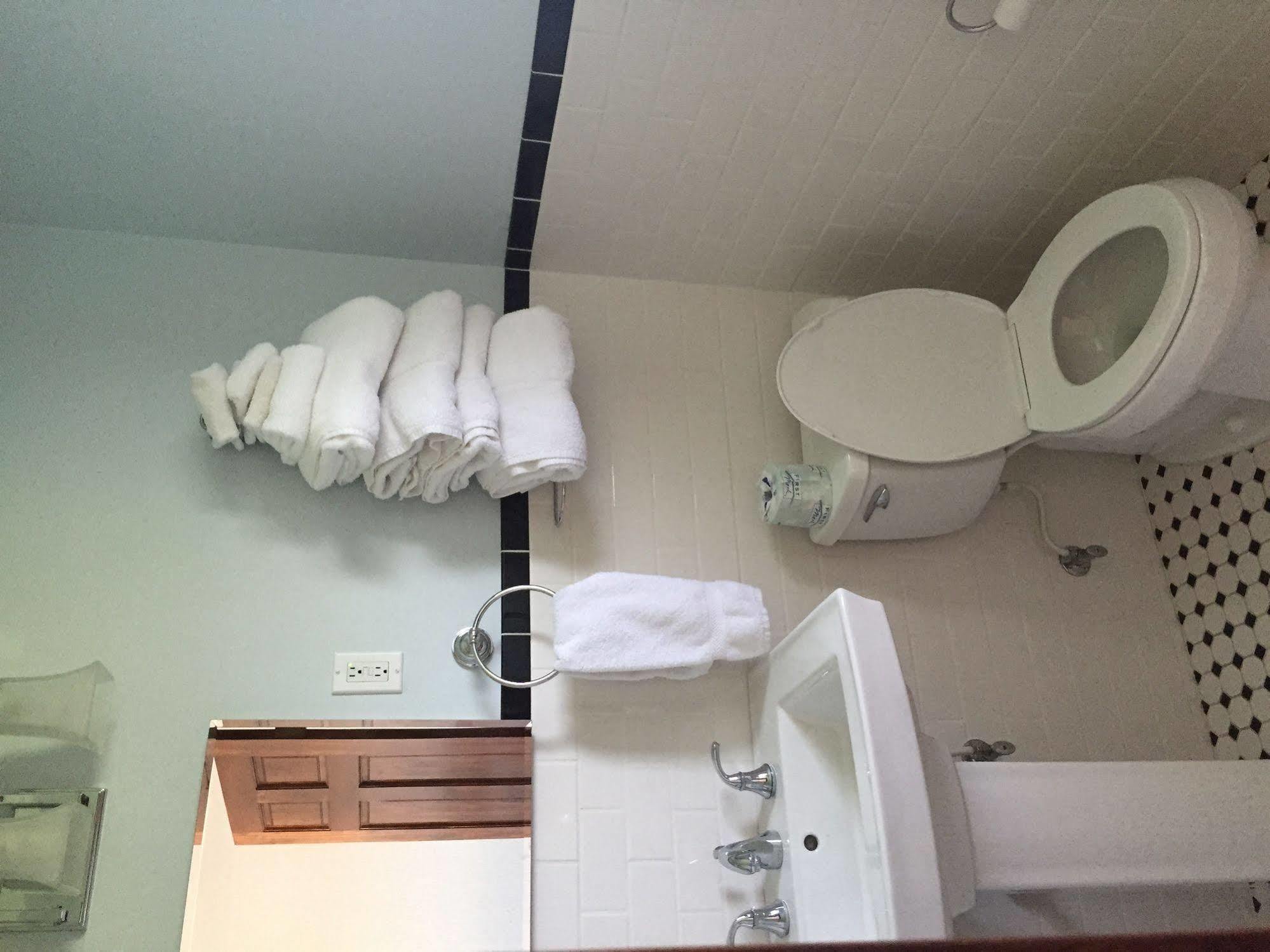 Powhatan Motel Pocahontas Εξωτερικό φωτογραφία
